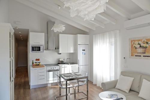 Apartment Navarra Chic & Terrace Pamplona